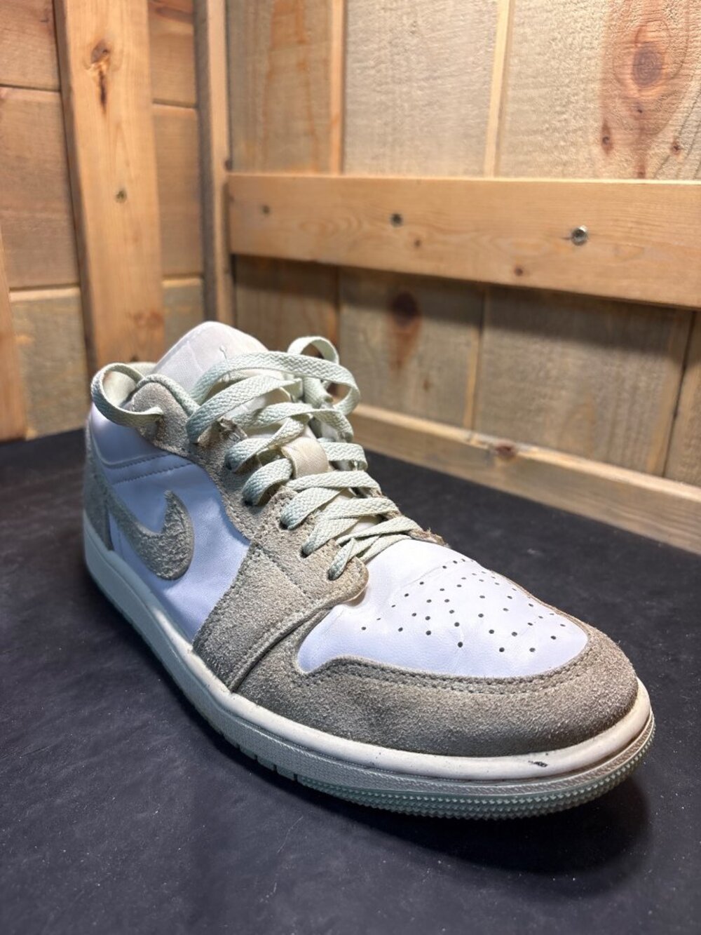 Nike Air Jordan 1 Low FN5214-131 Womens Size US 8 UK 7 EU 41 White Sneakers - Picture 8 of 10